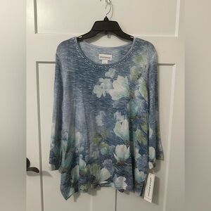 Alfred Dunner Blue and White Floral Blouse